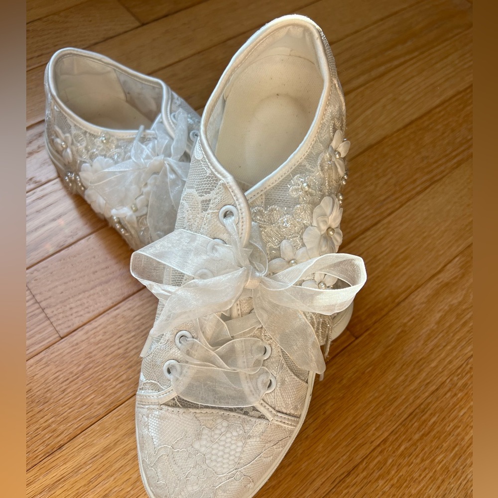 Ivory Lace Bridal Women's Shoes